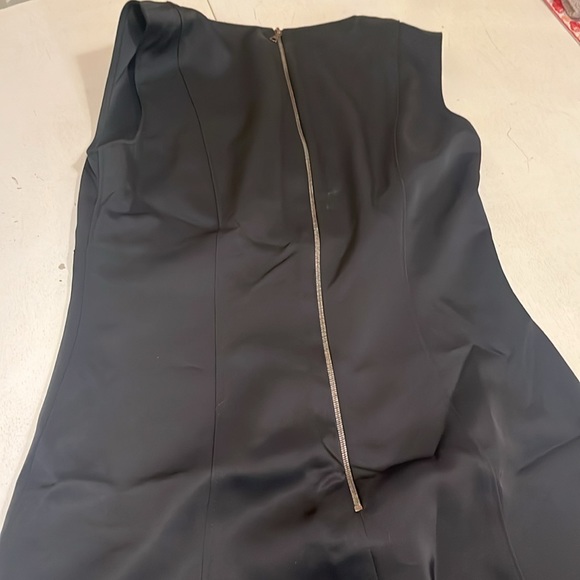 Silk long zippered back dress - Picture 8 of 9